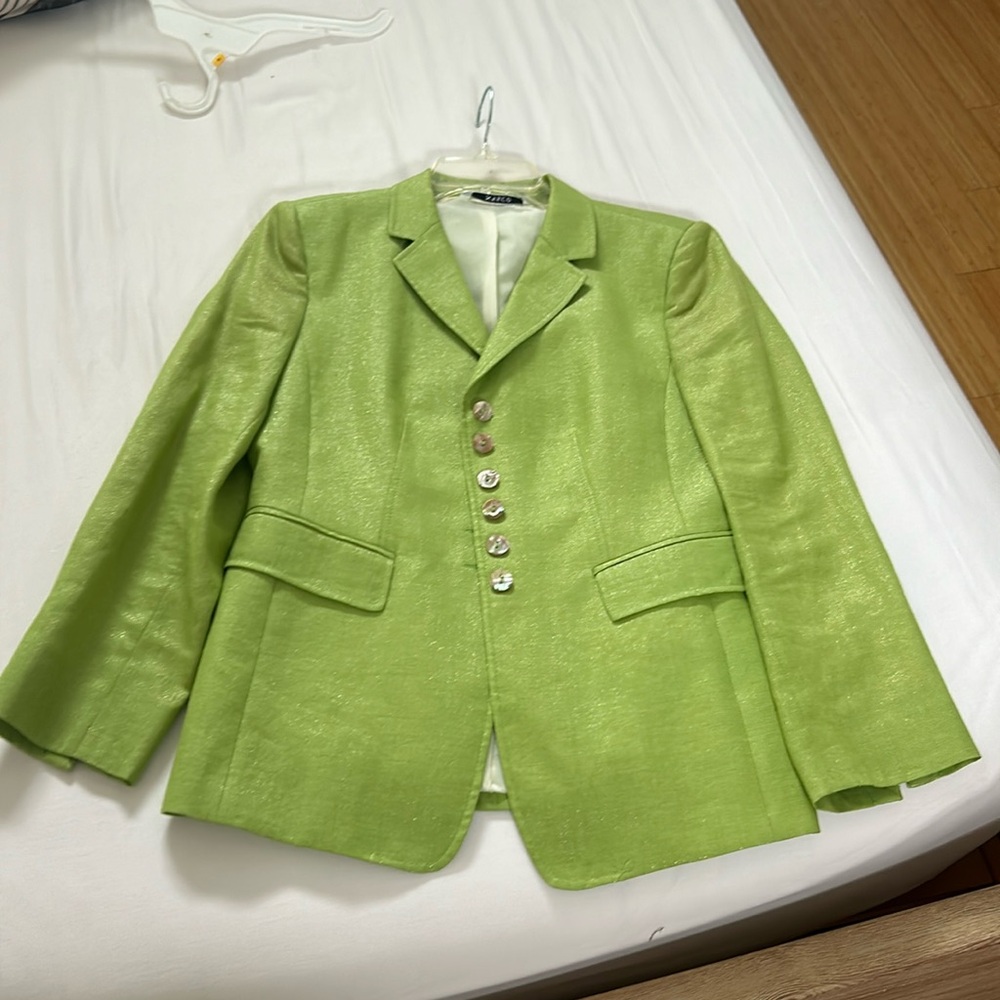NVSCO blazer made in Italy size 8 green sparkling fabric